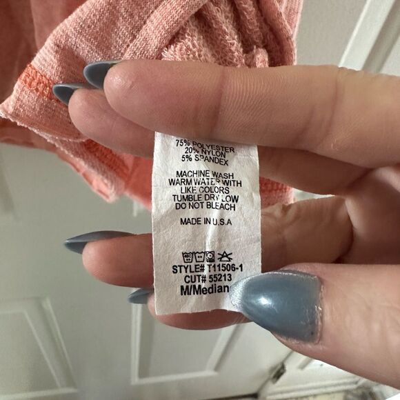 First Love oversized peach t shirt - Picture 3 of 4